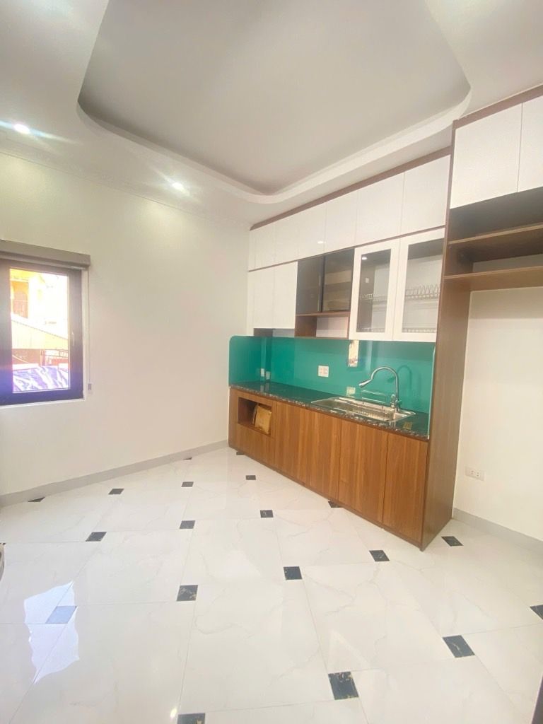 NHÀ MẶT PHỐ - CỔ NHUẾ -KINH DOANH CÁC LOẠI HÌNH - THANG MÁY – GIÁ 1X TỶ